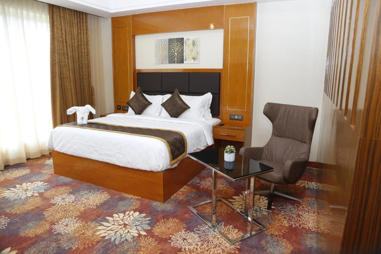 Leroy Grand - Yeshwanthpur Hotel Bangalore Exterior photo
