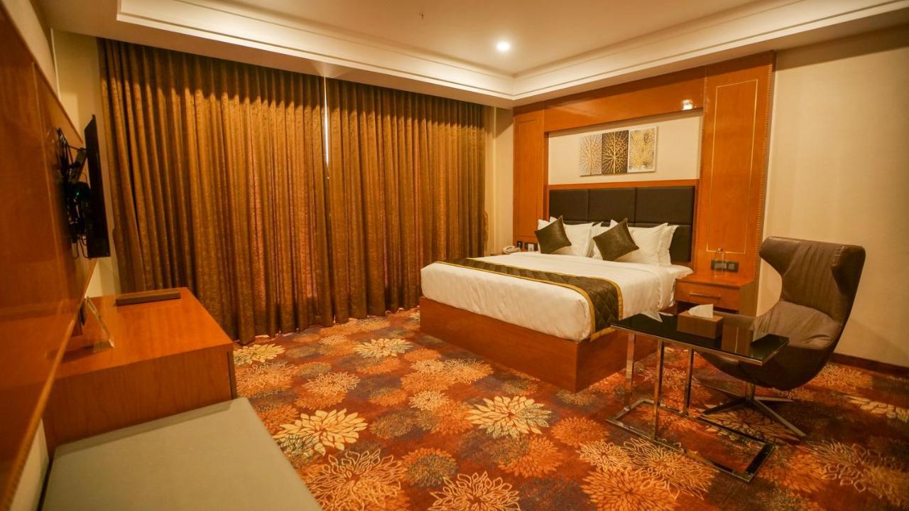 Leroy Grand - Yeshwanthpur Hotel Bangalore Exterior photo